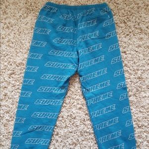 Supreme sweatpants